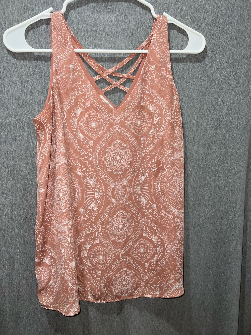 Maurices Dusty Peach Printed Crisscross Neck Tank Top Womens XS